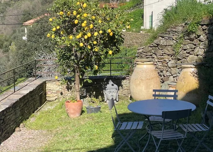 Maison De Village 3 2 Sdb Avec Terrasse & Jardin - Proche St Florent Apartmán